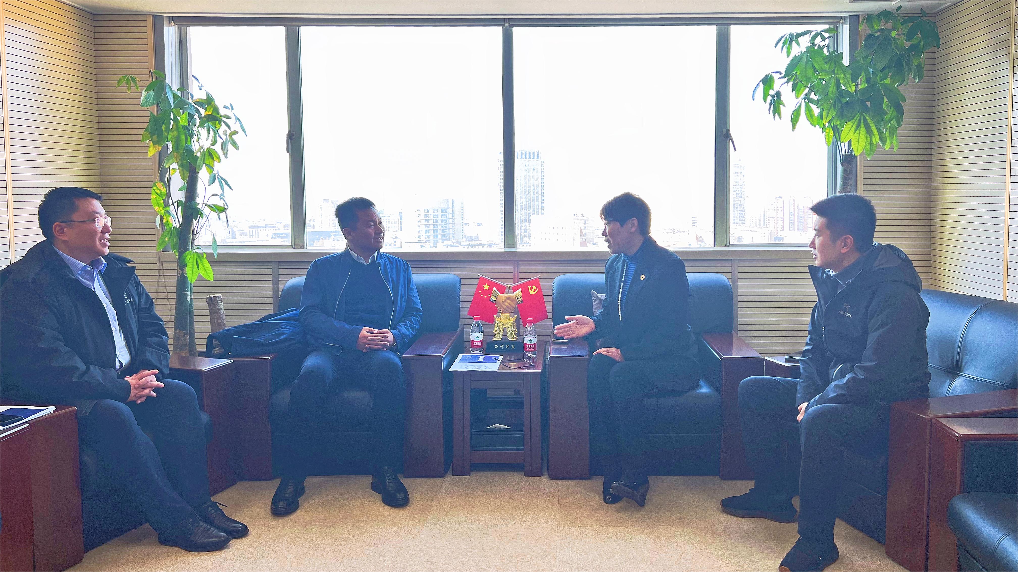 招商局太平湾开发投资一行来访我会交流座谈(图1) 2.jpg