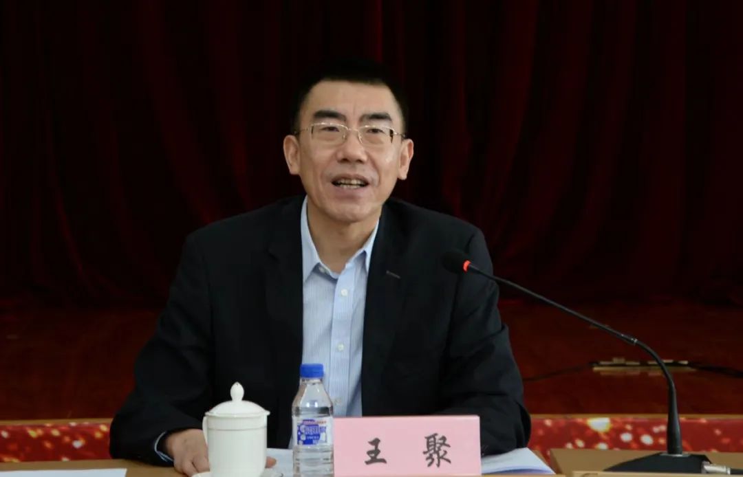 大连市上海商会参加市市场监管局营商环境座谈会(图4) 大连市上海商会参加市市场监管局营商环境座谈会(图4)